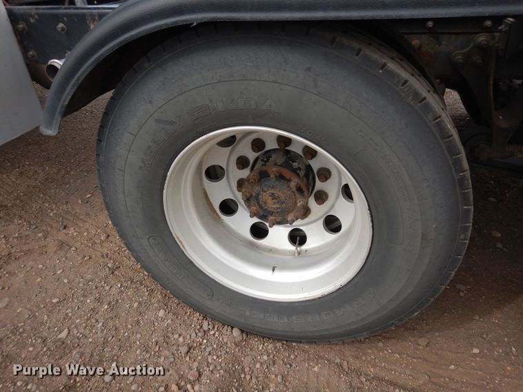 image for item MR9740 2012 International ProStar  semi truck