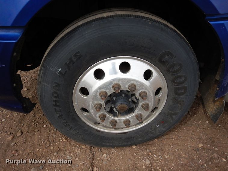 image for item MR9740 2012 International ProStar  semi truck