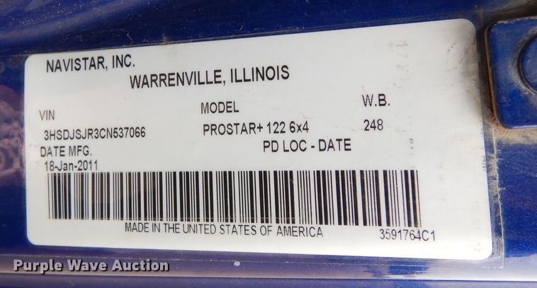 image for item MR9740 2012 International ProStar  semi truck