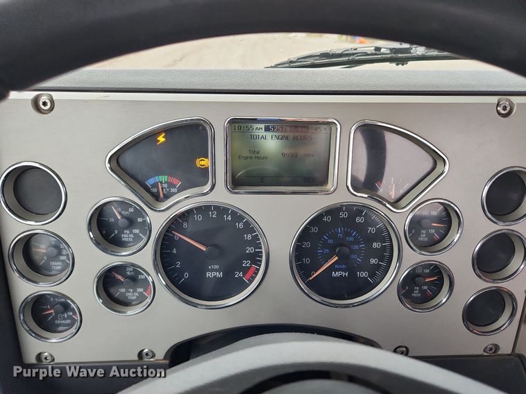 image for item MW9554 2009 Mack GU713  semi truck