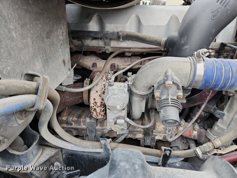 image for item MW9554 2009 Mack GU713  semi truck