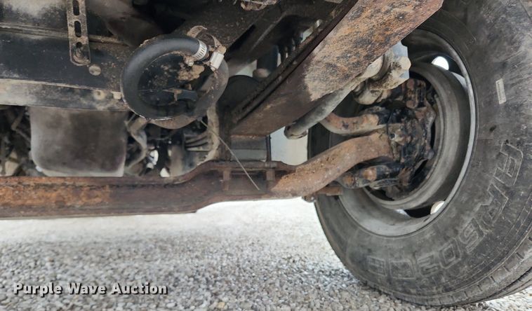 image for item MW9554 2009 Mack GU713  semi truck