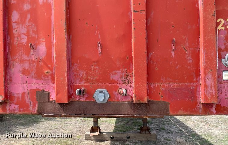 image for item MY9062 1969 Fruehauf  Flatbed trailer