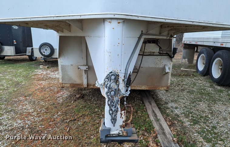 image for item DL1004 2004 WW  enclosed cargo trailer