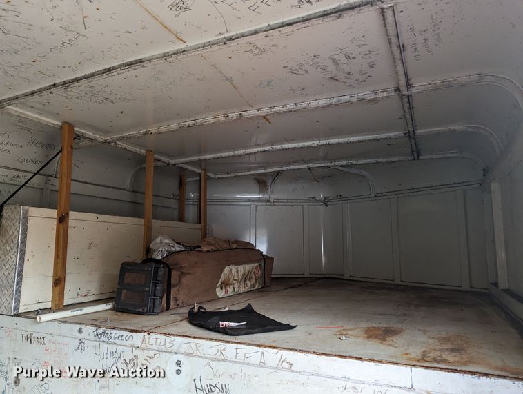 image for item DL1004 2004 WW  enclosed cargo trailer