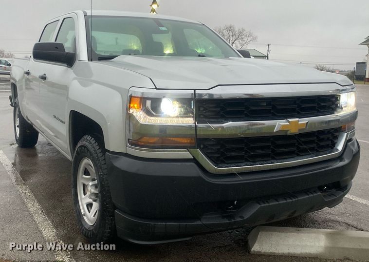 image for item DL7131 2016 Chevrolet Silverado 1500  Crew Cab pickup truck