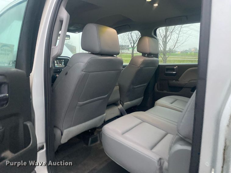 image for item DL7131 2016 Chevrolet Silverado 1500  Crew Cab pickup truck