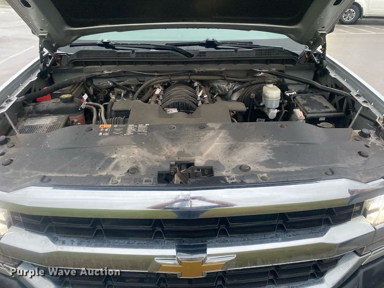 image for item DL7131 2016 Chevrolet Silverado 1500  Crew Cab pickup truck