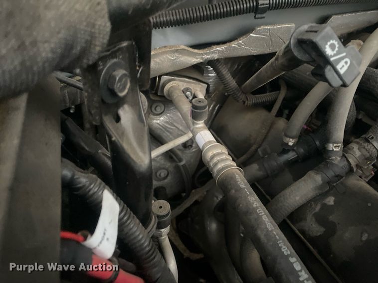 image for item DL7131 2016 Chevrolet Silverado 1500  Crew Cab pickup truck