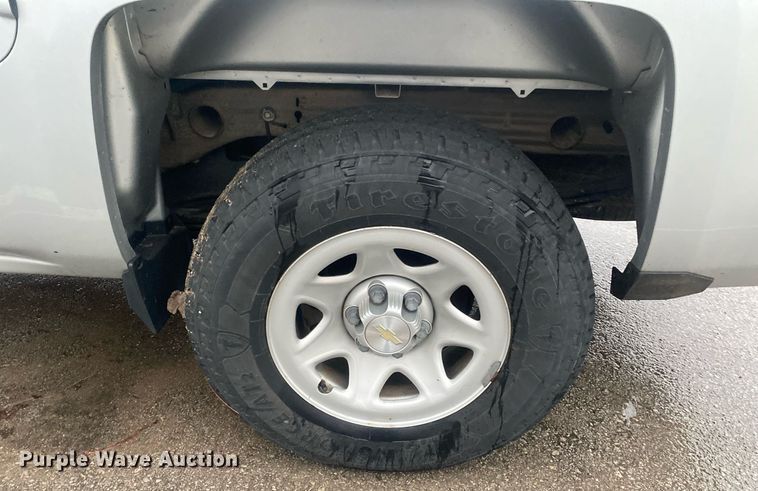 image for item DL7131 2016 Chevrolet Silverado 1500  Crew Cab pickup truck