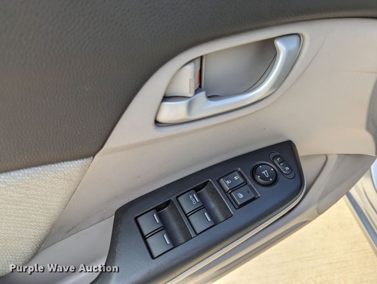 image for item DR6860 2013 Honda Civic