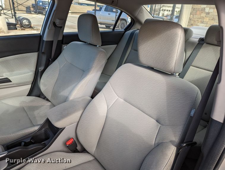 image for item DR6860 2013 Honda Civic