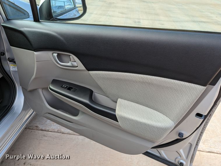 image for item DR6860 2013 Honda Civic