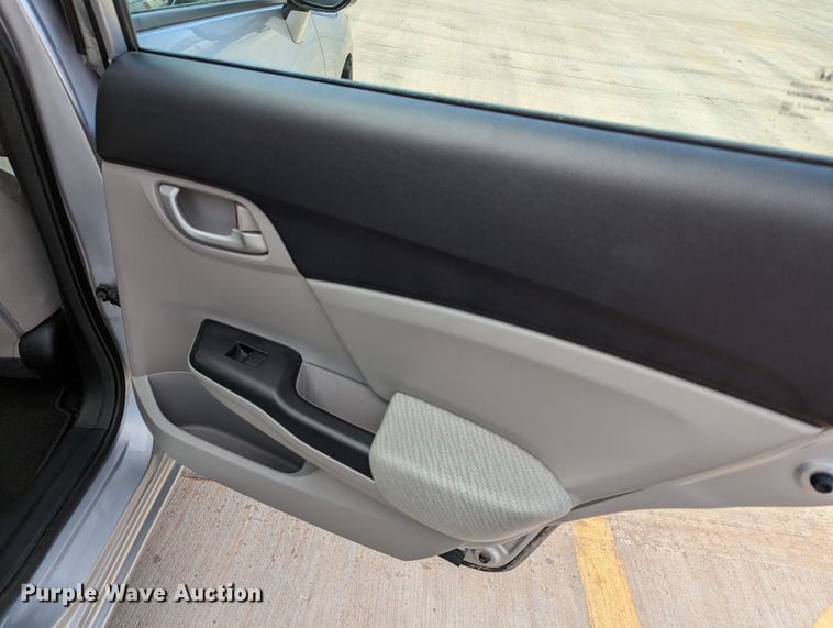 image for item DR6860 2013 Honda Civic