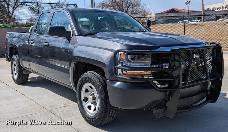 image for item DR6861 2016  Chevrolet Silverado 1500  Double Cab pickup truck