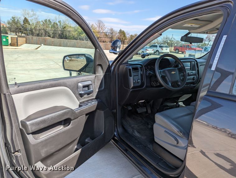 image for item DR6861 2016  Chevrolet Silverado 1500  Double Cab pickup truck