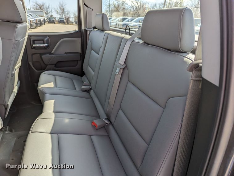 image for item DR6861 2016  Chevrolet Silverado 1500  Double Cab pickup truck