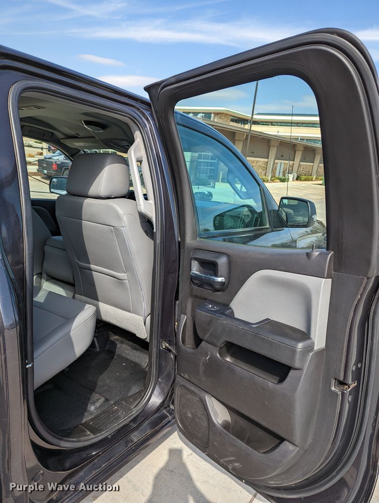 image for item DR6861 2016  Chevrolet Silverado 1500  Double Cab pickup truck