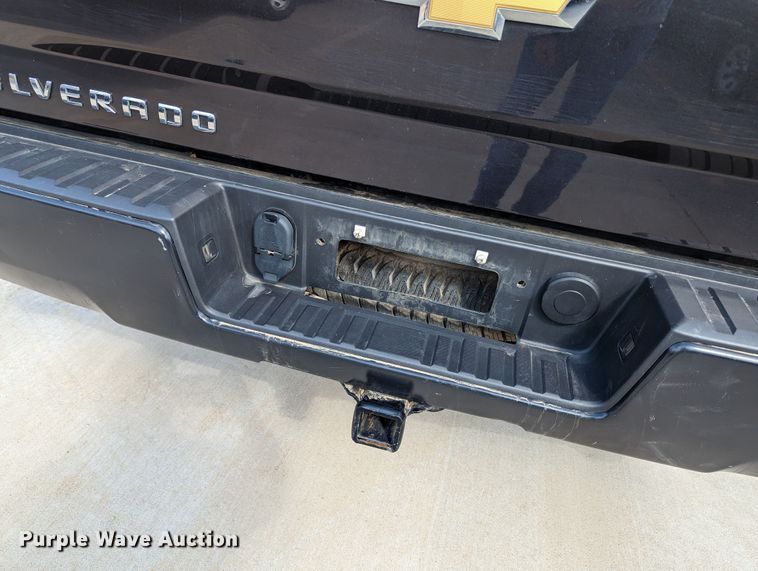 image for item DR6861 2016  Chevrolet Silverado 1500  Double Cab pickup truck