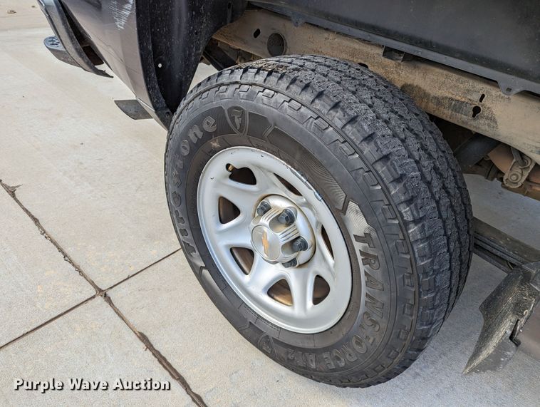 image for item DR6861 2016  Chevrolet Silverado 1500  Double Cab pickup truck