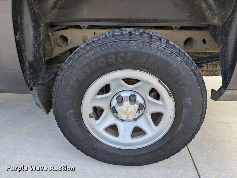 image for item DR6861 2016  Chevrolet Silverado 1500  Double Cab pickup truck