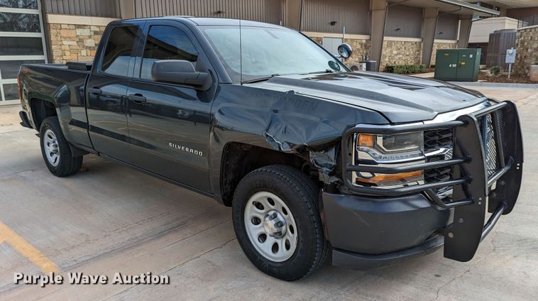 image for item DR6862 2018 Chevrolet Silverado 1500  Double Cab pickup truck