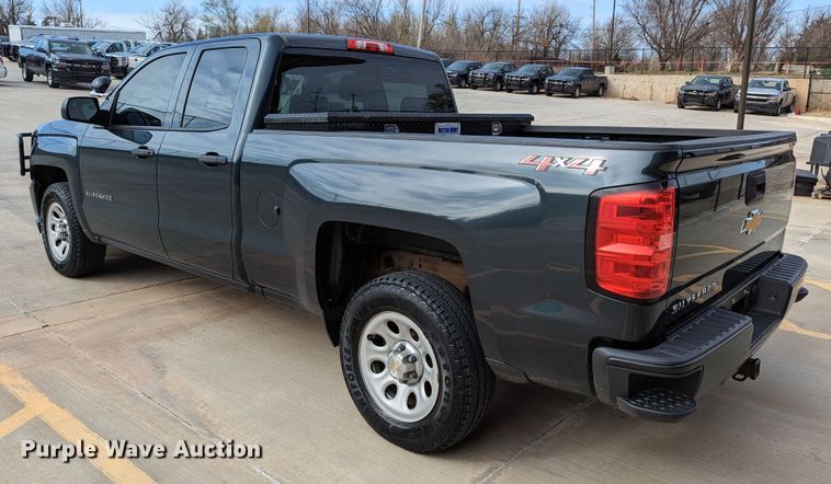 image for item DR6862 2018 Chevrolet Silverado 1500  Double Cab pickup truck