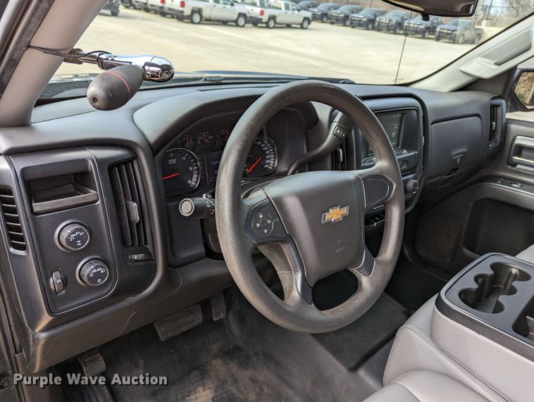 image for item DR6862 2018 Chevrolet Silverado 1500  Double Cab pickup truck