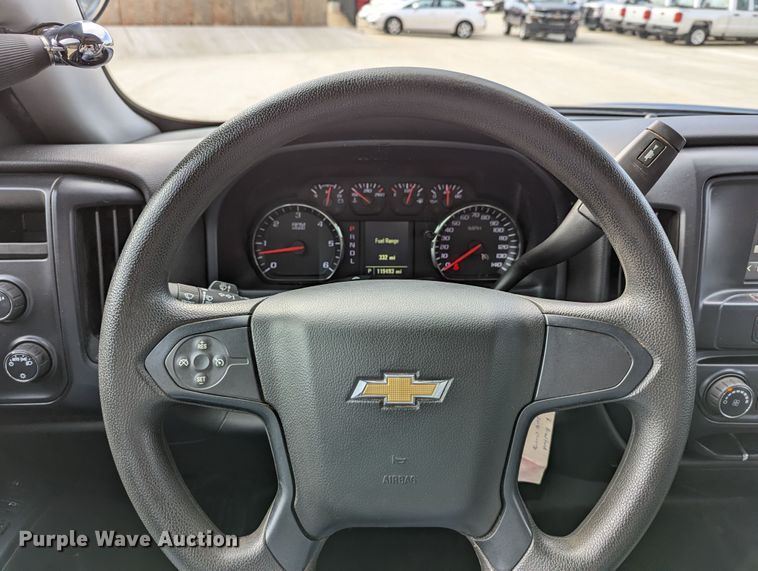 image for item DR6862 2018 Chevrolet Silverado 1500  Double Cab pickup truck