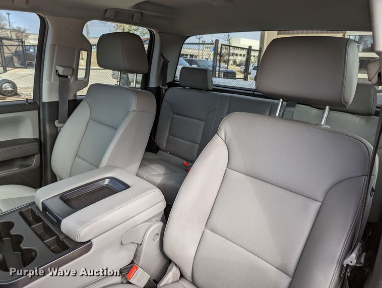 image for item DR6862 2018 Chevrolet Silverado 1500  Double Cab pickup truck