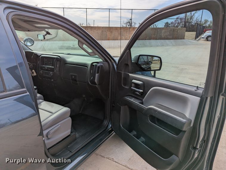 image for item DR6862 2018 Chevrolet Silverado 1500  Double Cab pickup truck