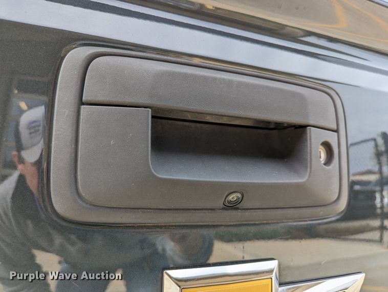 image for item DR6862 2018 Chevrolet Silverado 1500  Double Cab pickup truck