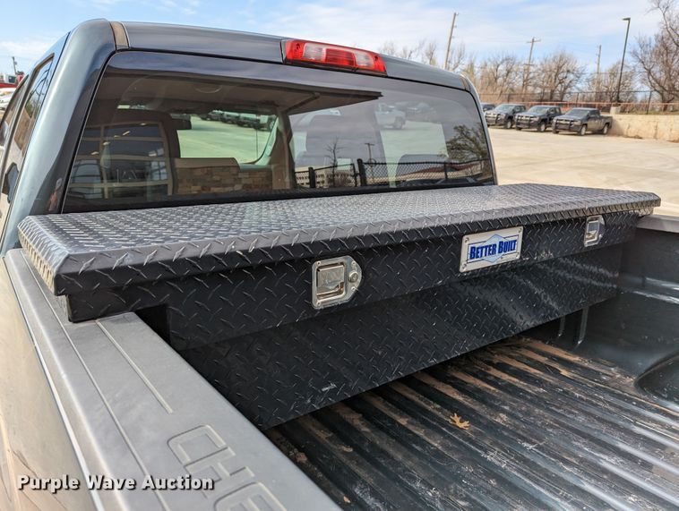 image for item DR6862 2018 Chevrolet Silverado 1500  Double Cab pickup truck