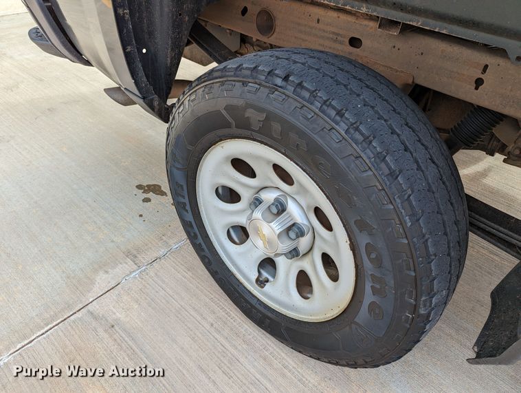 image for item DR6862 2018 Chevrolet Silverado 1500  Double Cab pickup truck