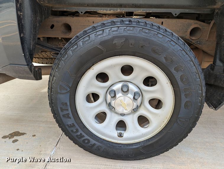 image for item DR6862 2018 Chevrolet Silverado 1500  Double Cab pickup truck