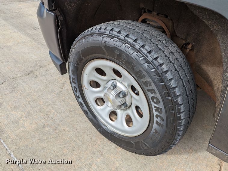 image for item DR6862 2018 Chevrolet Silverado 1500  Double Cab pickup truck