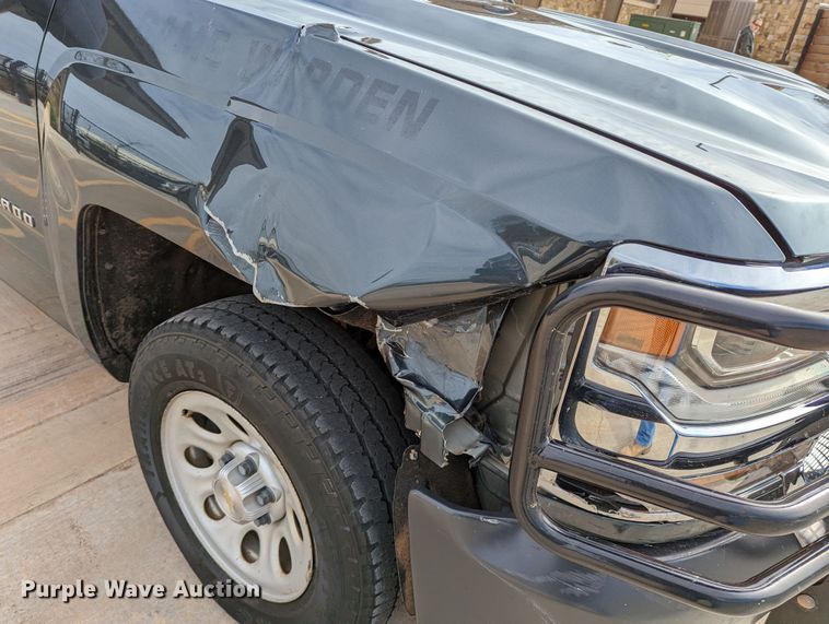 image for item DR6862 2018 Chevrolet Silverado 1500  Double Cab pickup truck