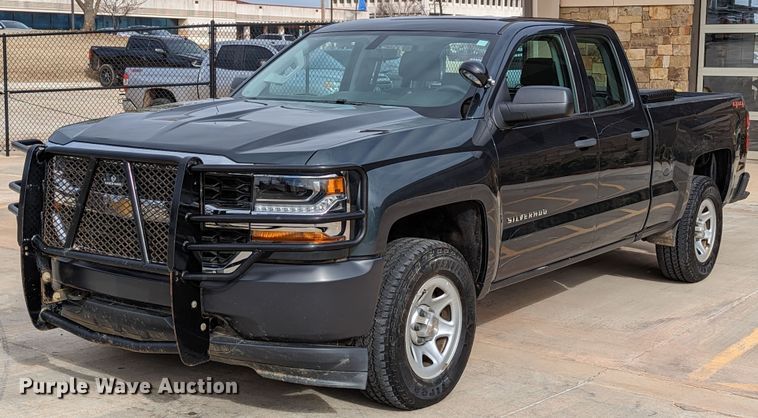 image for item DR6863 2018  Chevrolet Silverado 1500  Double Cab pickup truck