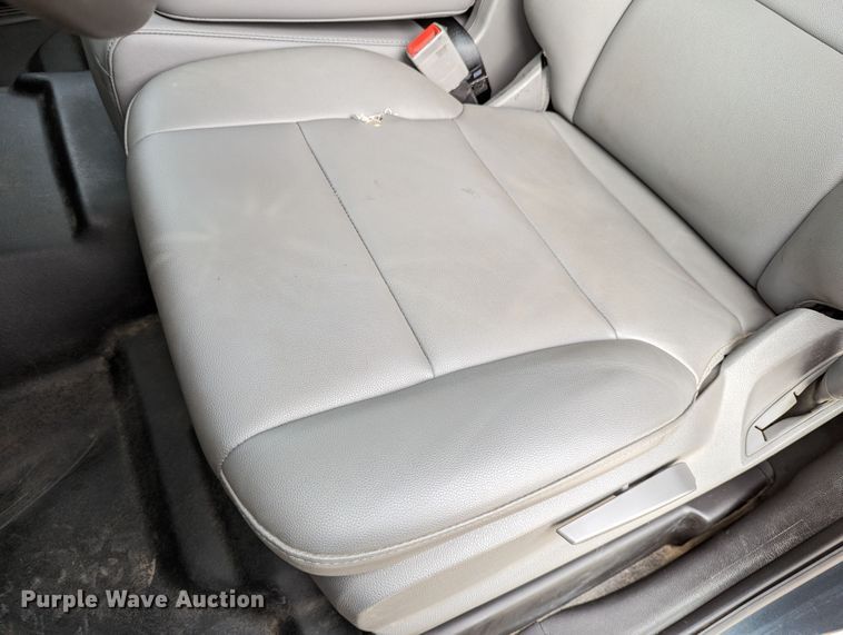 image for item DR6863 2018  Chevrolet Silverado 1500  Double Cab pickup truck