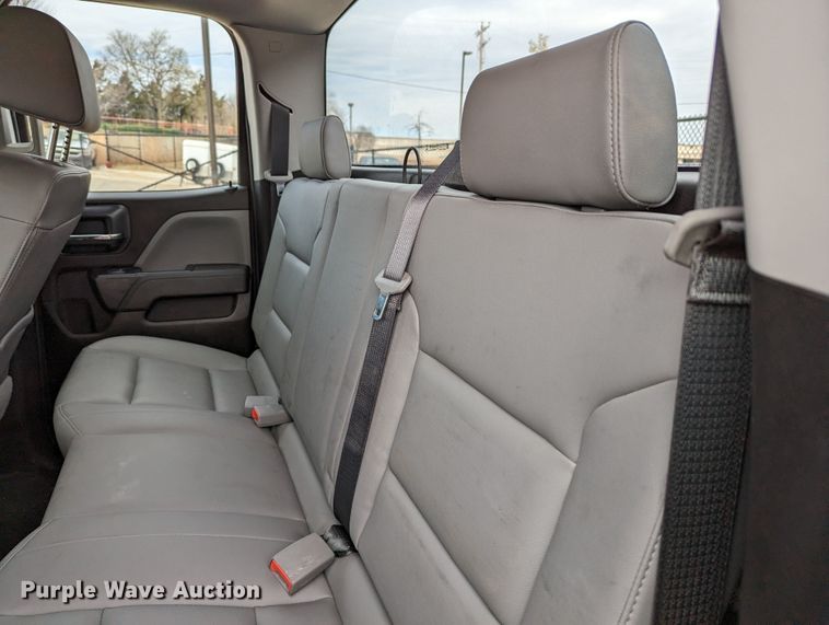 image for item DR6863 2018  Chevrolet Silverado 1500  Double Cab pickup truck