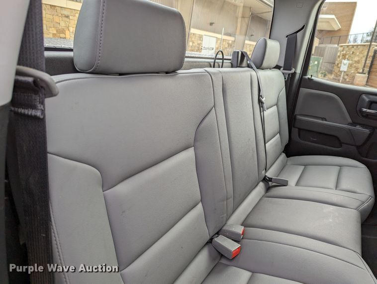 image for item DR6863 2018  Chevrolet Silverado 1500  Double Cab pickup truck