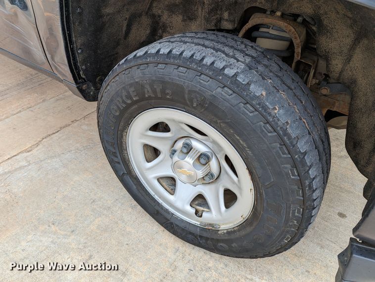 image for item DR6863 2018  Chevrolet Silverado 1500  Double Cab pickup truck