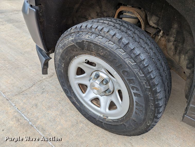 image for item DR6863 2018  Chevrolet Silverado 1500  Double Cab pickup truck