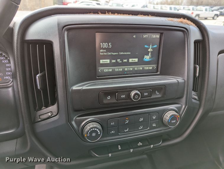 image for item DR6864 2017  Chevrolet Silverado 1500  Double Cab pickup truck