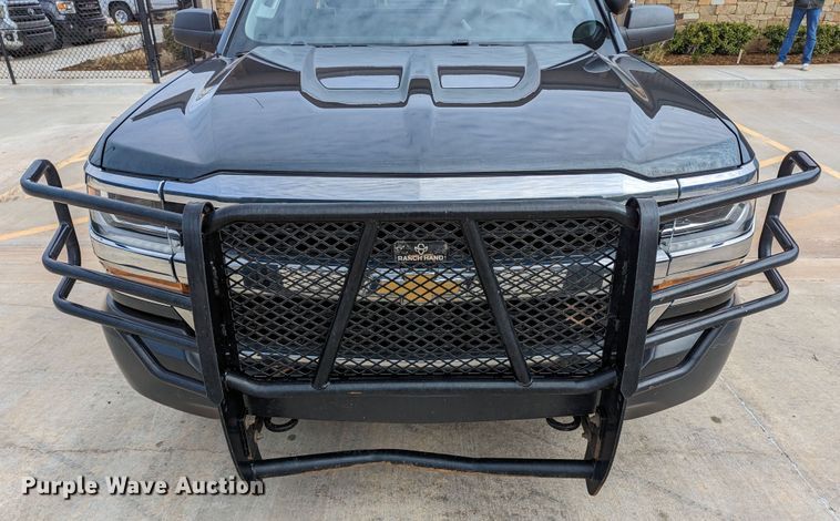 image for item DR6864 2017  Chevrolet Silverado 1500  Double Cab pickup truck