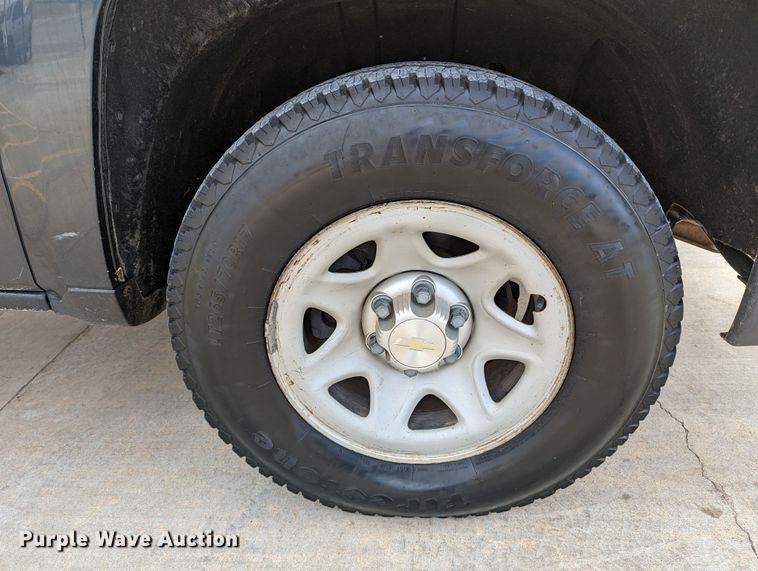 image for item DR6864 2017  Chevrolet Silverado 1500  Double Cab pickup truck