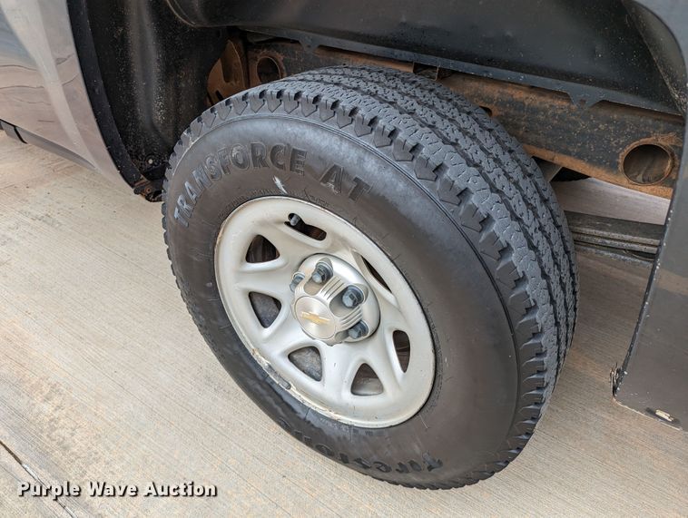 image for item DR6864 2017  Chevrolet Silverado 1500  Double Cab pickup truck