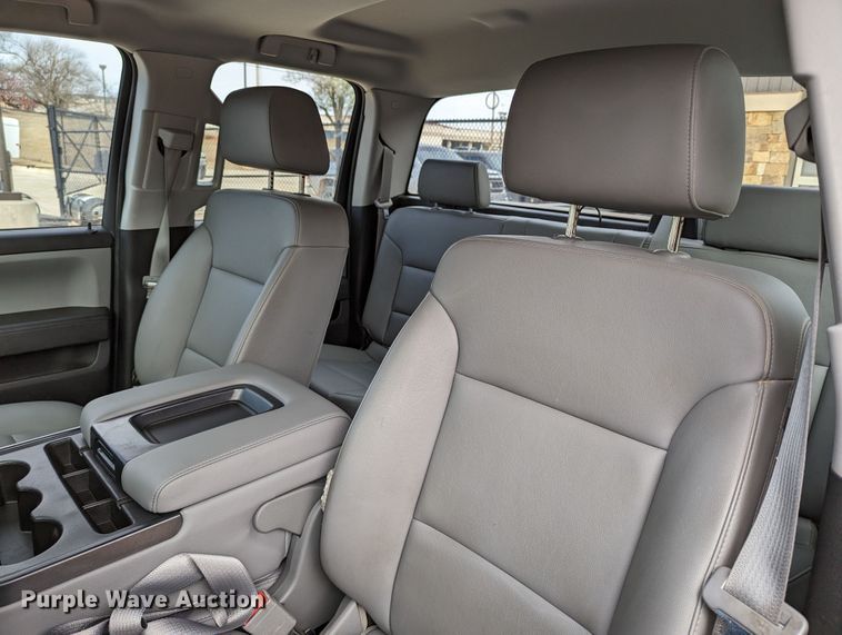 image for item DR6865 2016 Chevrolet Silverado 1500  Double Cab pickup truck