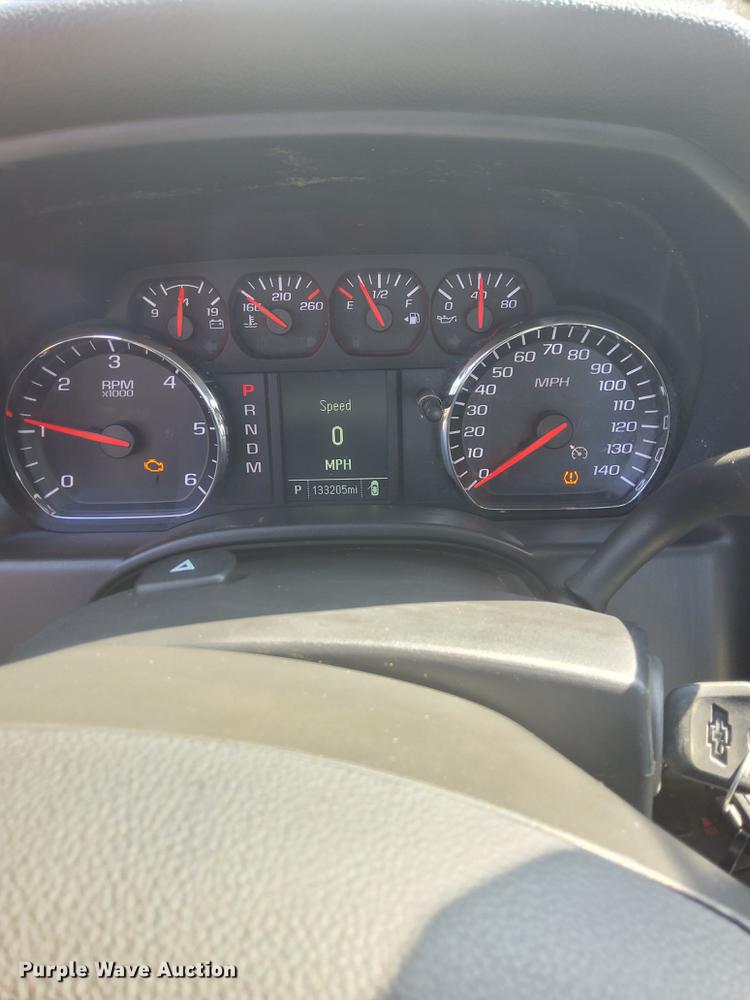 image for item DR6865 2016 Chevrolet Silverado 1500  Double Cab pickup truck