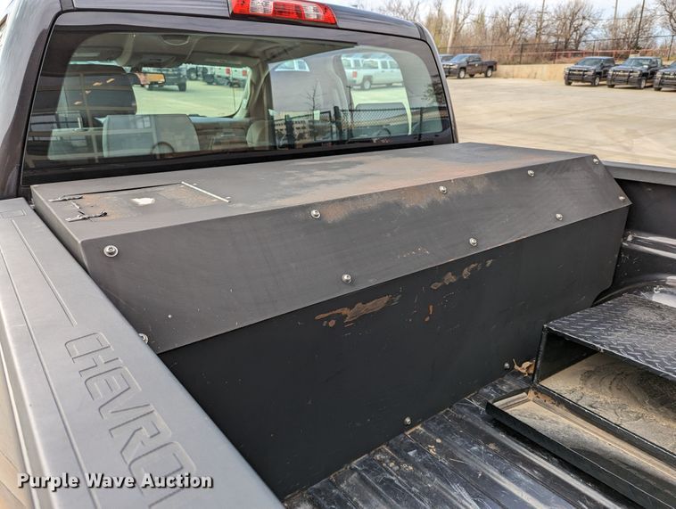 image for item DR6865 2016 Chevrolet Silverado 1500  Double Cab pickup truck